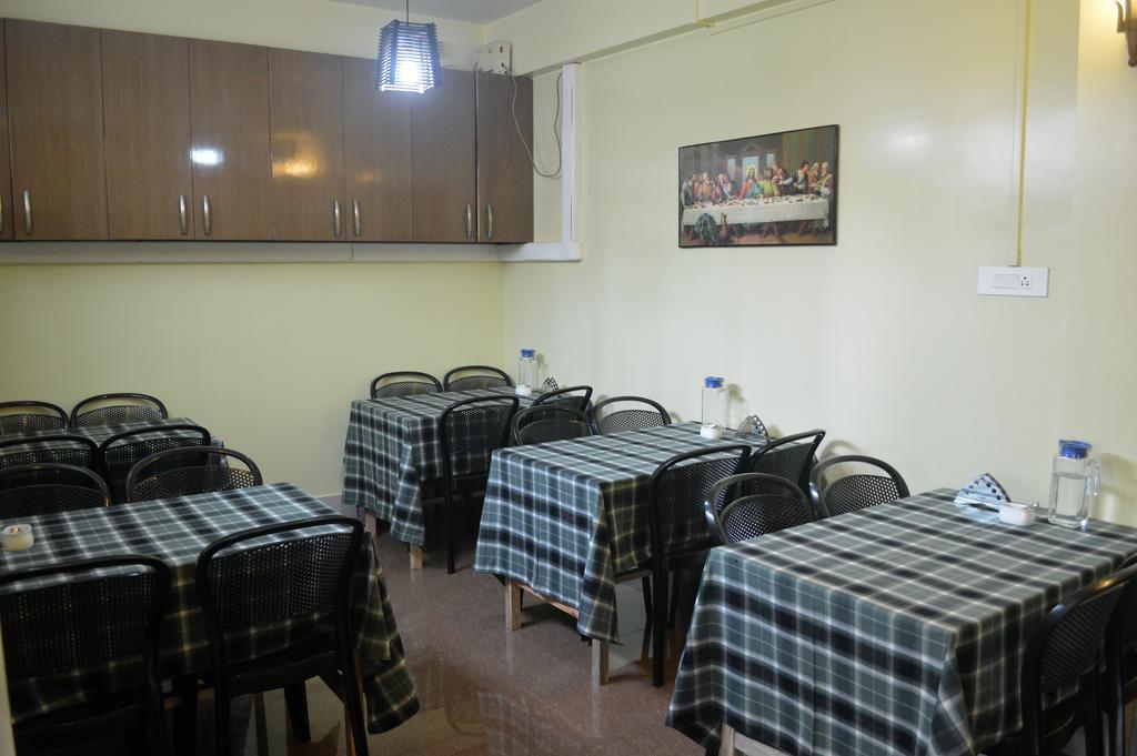 Orange Homestay Шиллонг Екстер'єр фото