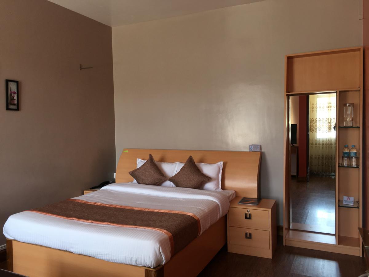 Orange Homestay Шиллонг Екстер'єр фото