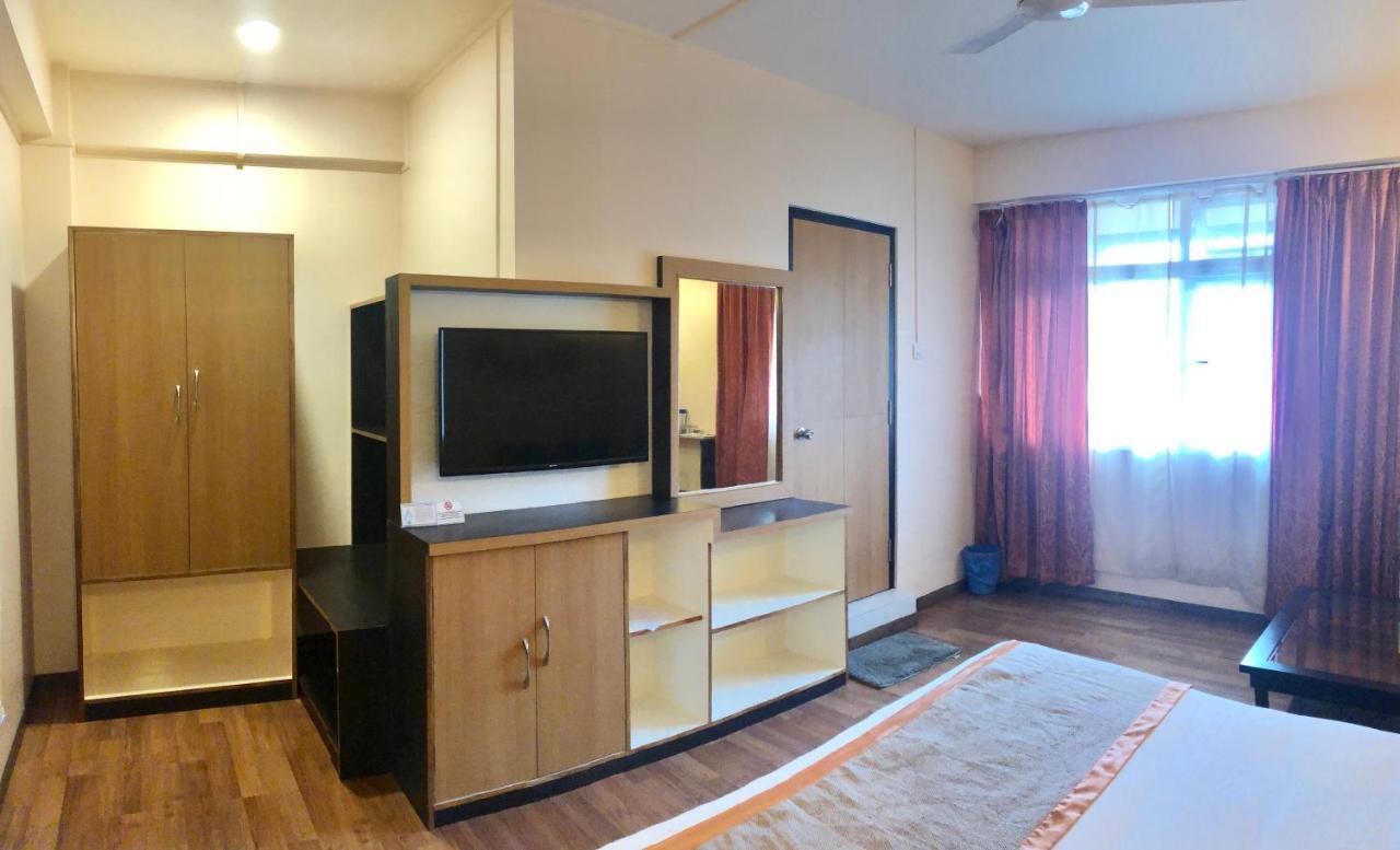 Orange Homestay Шиллонг Екстер'єр фото