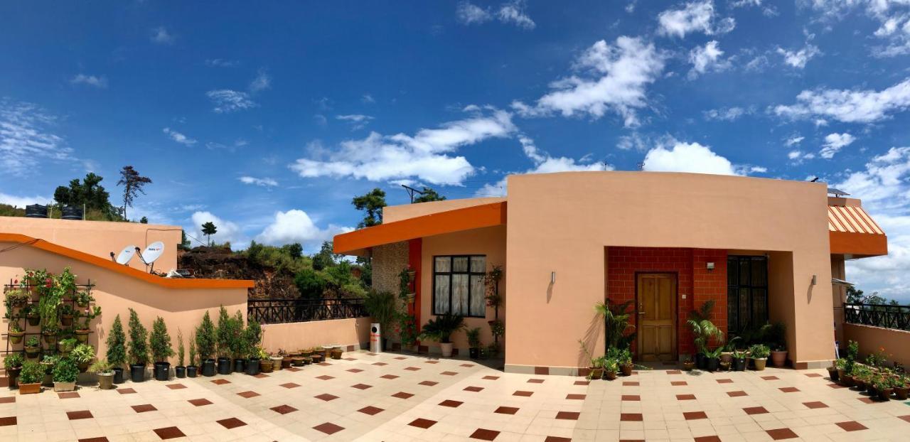 Orange Homestay Шиллонг Екстер'єр фото